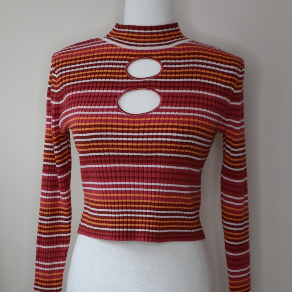 Y2K Madden NYC Striped Sweater crop top mock neck Size LARGE